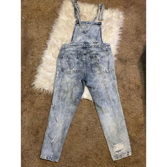 Forever 21 distressed skinny leg denim overalls - Picture 3 of 4